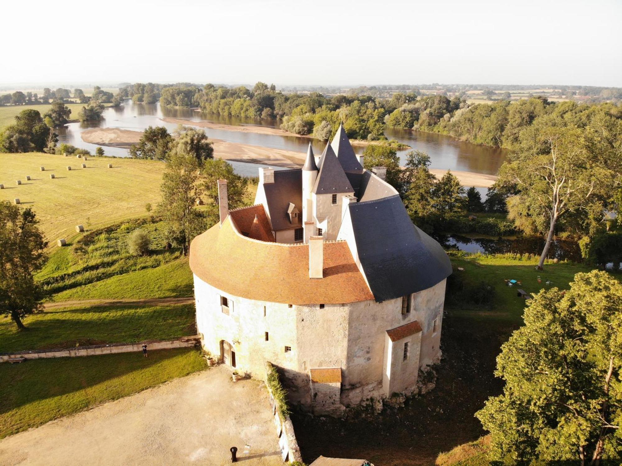 Chambre D'Hote, Chateau De Meauce Louise Et Marie Saincaize-Meauce Exterior photo